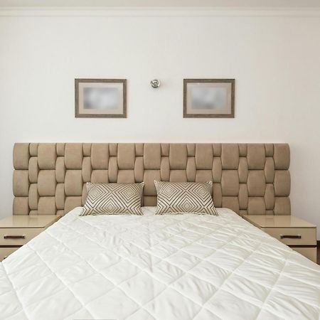 Hotel Krone A Family Hotel Near Igi Airport Delhi Νέο Δελχί Εξωτερικό φωτογραφία