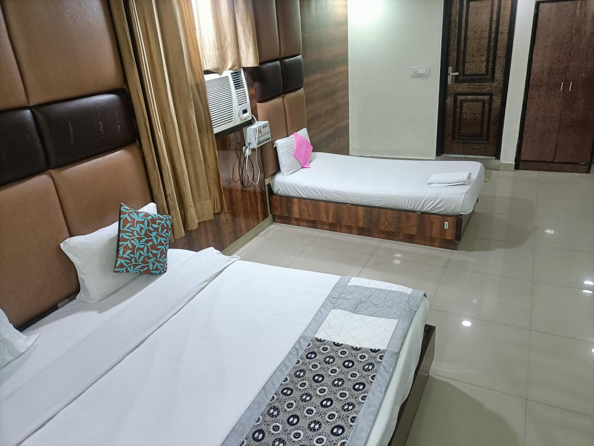 Hotel Krone A Family Hotel Near Igi Airport Delhi Νέο Δελχί Εξωτερικό φωτογραφία