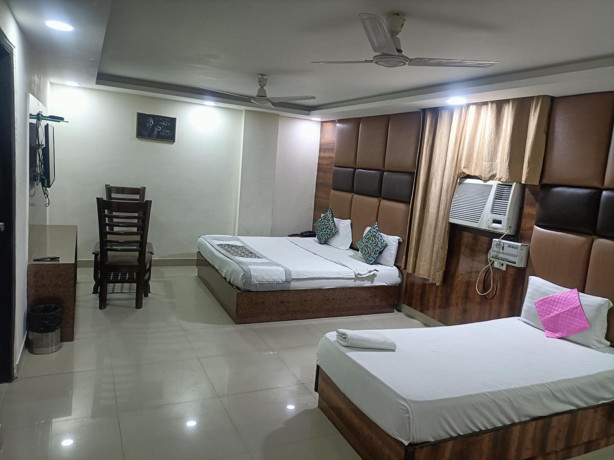 Hotel Krone A Family Hotel Near Igi Airport Delhi Νέο Δελχί Εξωτερικό φωτογραφία